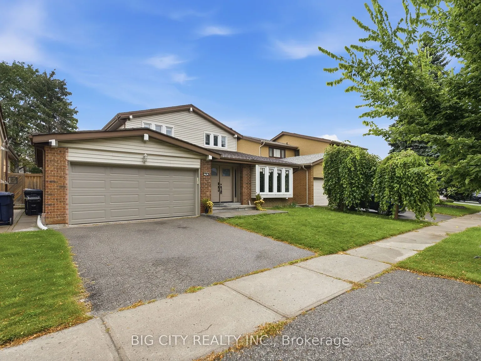 5 bed, $4,250 — Photo 2