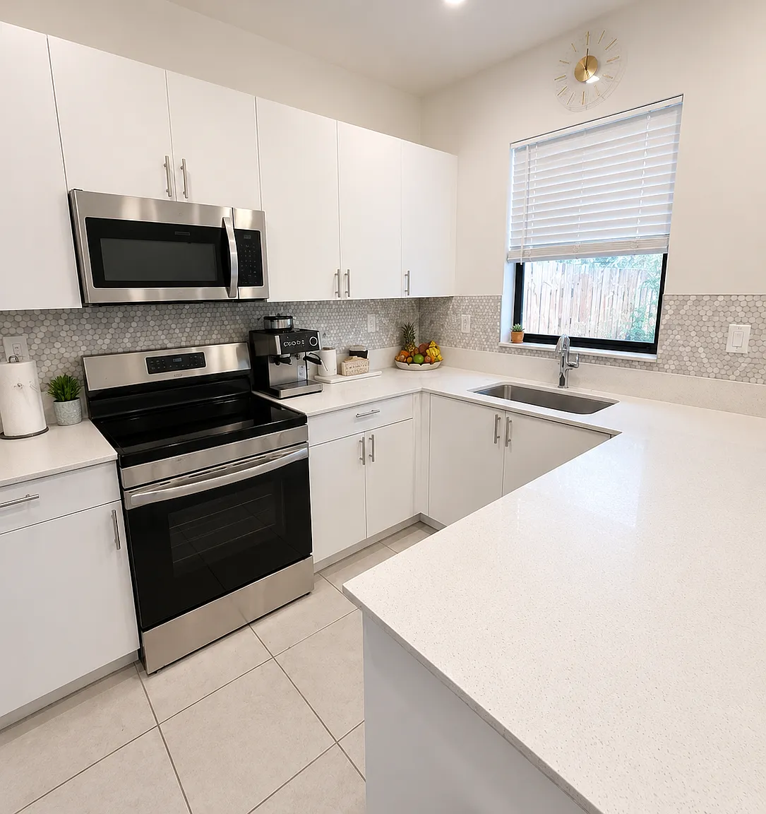 3 bed, 1483 sqft, $2,850 — Photo 2
