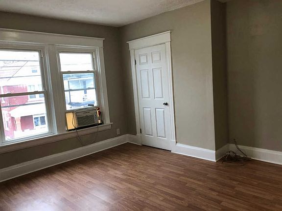 3rd image of 5128 Hunter Ave