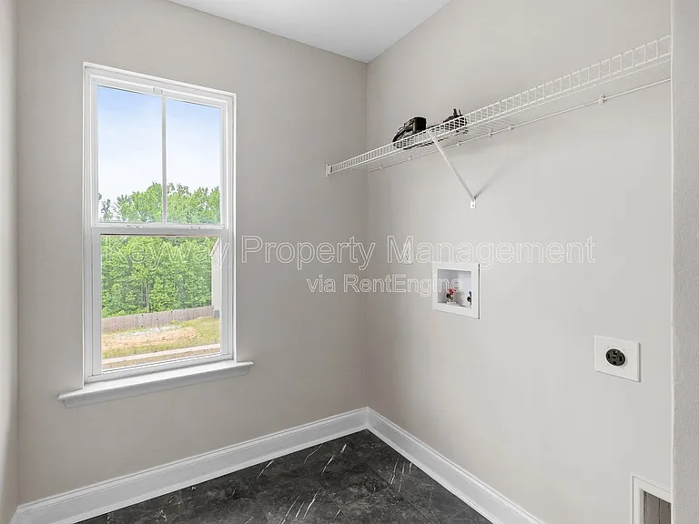 1260 Elias Sta — Photo 15