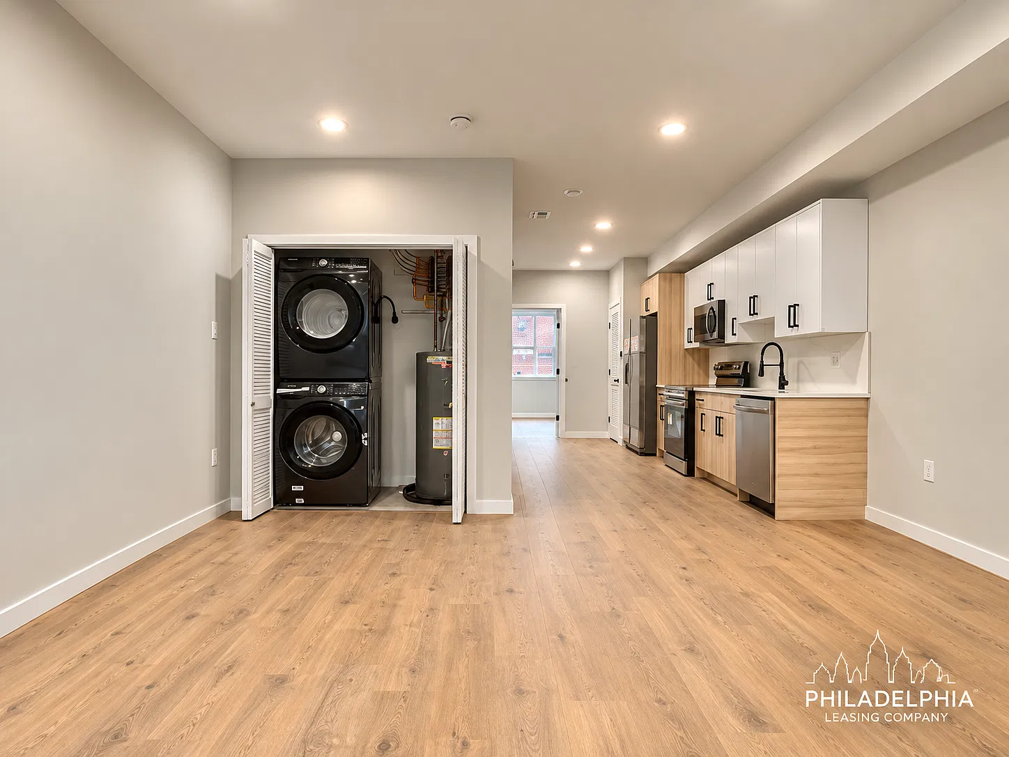 2 bed, $1,425 — Photo 2