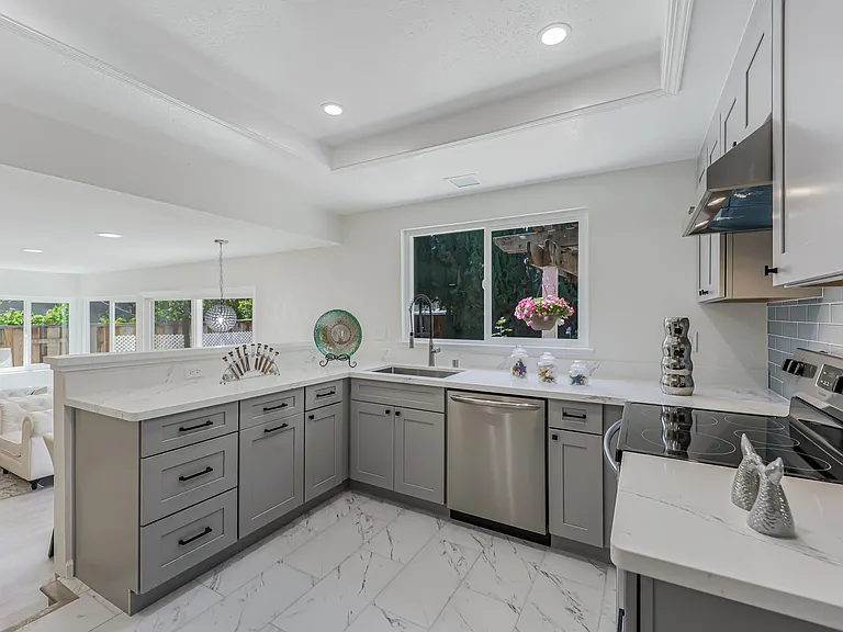 3491 Clover Oak Dr — Photo 6