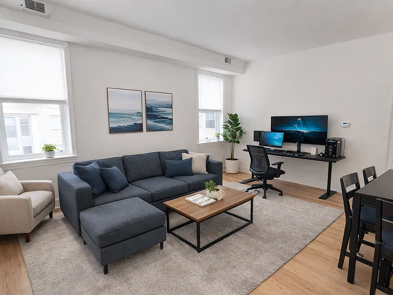 115 W Monument St #3R — Photo 1