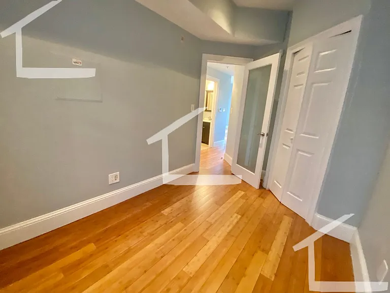 9 Cortes St #3 — Photo 34