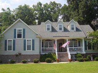 18 Lee Hall Dr, Savannah, GA 31419