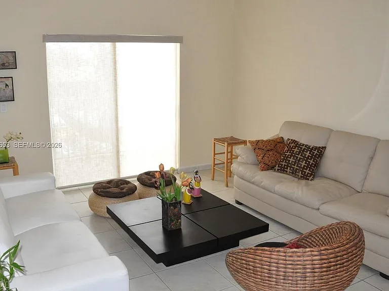 7330 NW 114th Ave #2015 — Photo 4