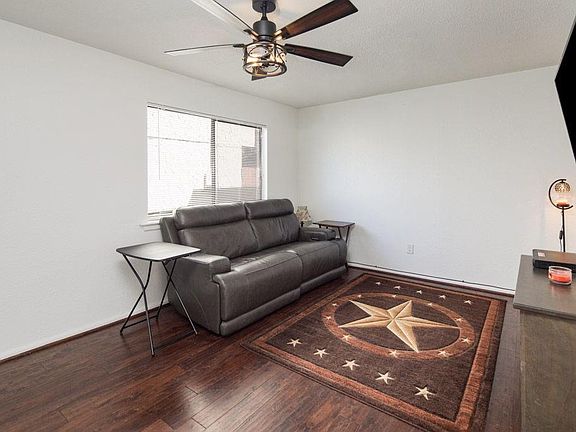 3rd image of 4507 Carter Creek Pkwy APT 2