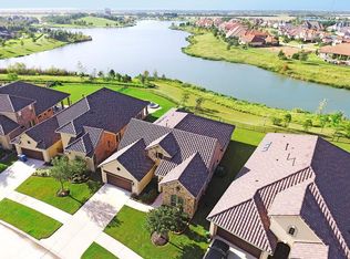 175 Lake View Loop, Fulshear, TX 77441