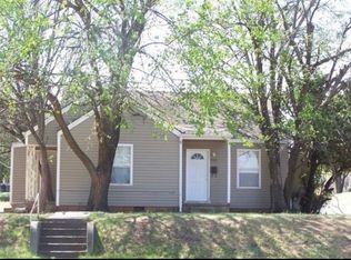 927 W Chickasha Ave #2, Chickasha, OK 73018