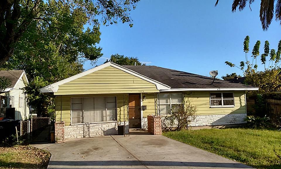 1st image of 1113 Avenue F