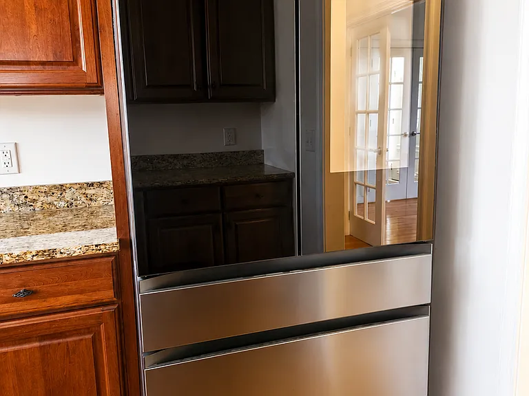 6102 Northshore Dr — Photo 7
