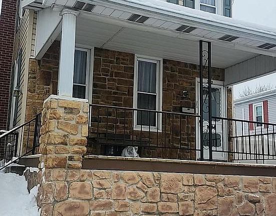 2nd image of 212 E Market St