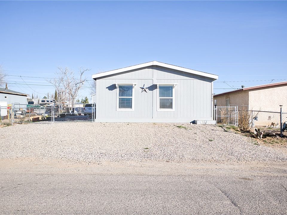 1st image of 3147 E Devlin Avenue