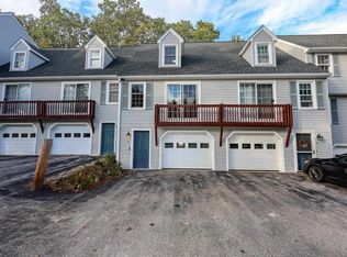 12 Hawkstead Holw, Nashua, NH 03063