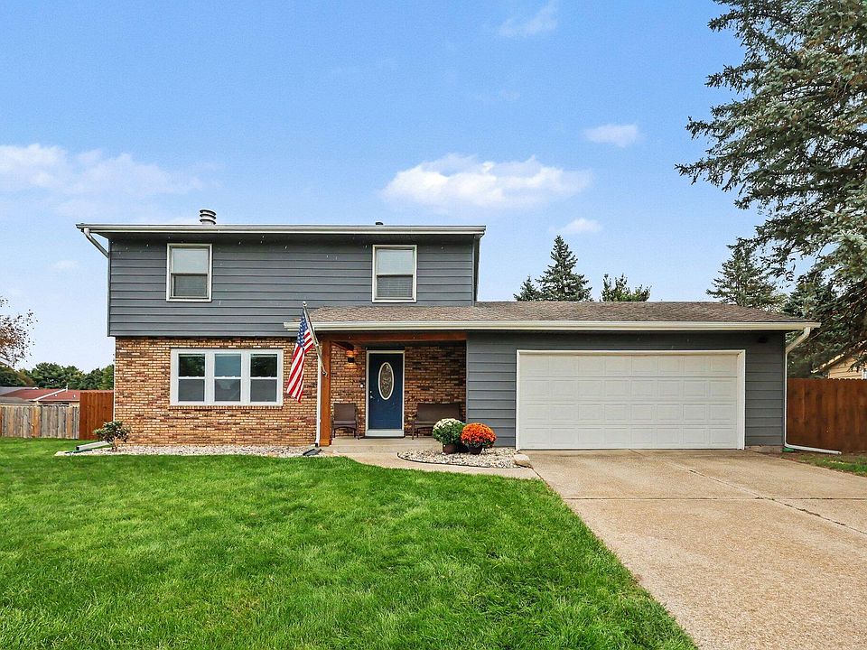 1st image of 5881 Grand Traverse Ln