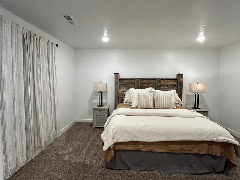 3908 W Orinda Dr — Photo 11