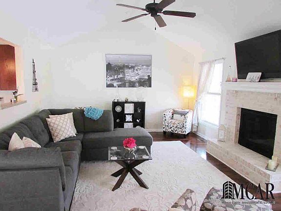 2nd image of 9165 Village Meadows Dr