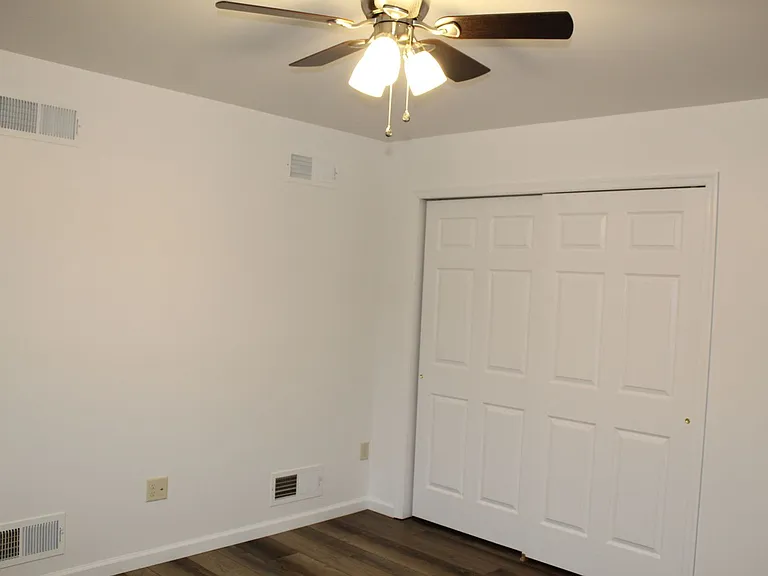 11560 Punch Bowl Rd — Photo 9