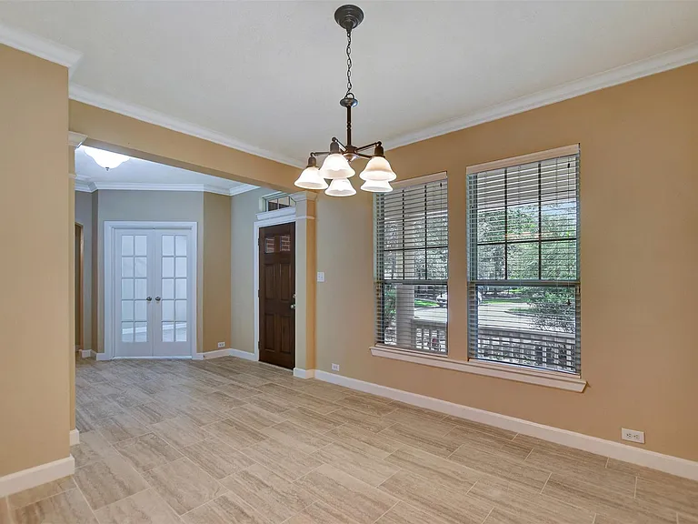 54 Whetstone Ridge Ct — Photo 9