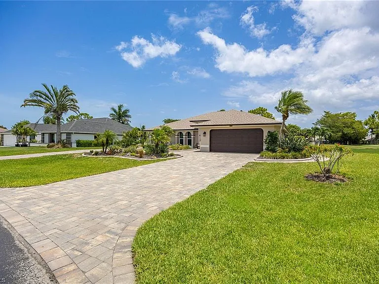 9962 Ortega Ln — Photo 3