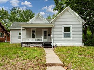 604 S Olive St, Holden, MO 64040