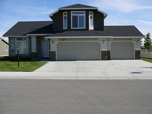 For Sale: 617 West Ashby Drive, Meridian, Idaho 83646