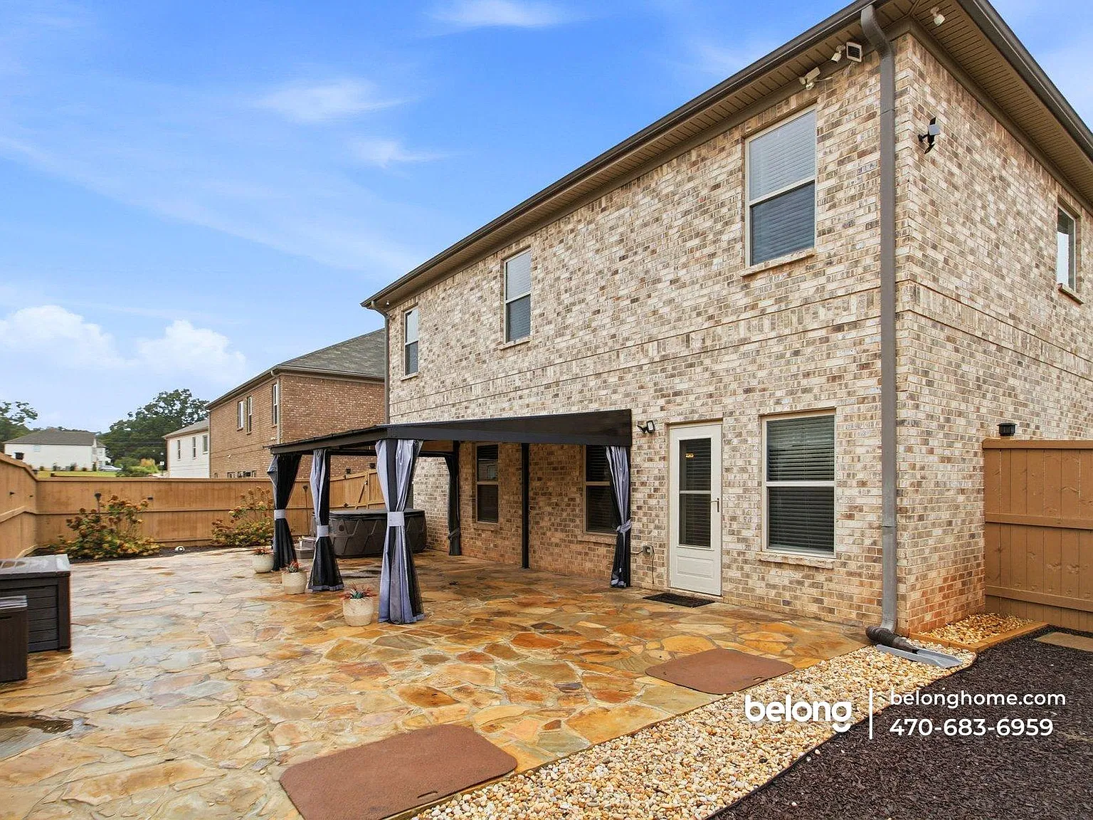 5 bed, 3.0 bath, 3589 sqft, $2,795 — Photo 2