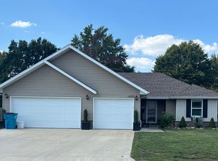 477 S Hudson Ave, Republic, MO 65738