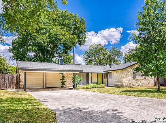 2nd image of 3915 Starhill Dr