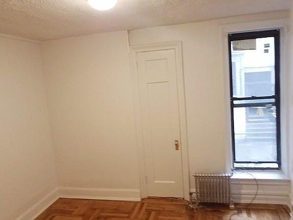 4th image of 3743 80th St APT B1