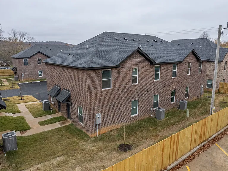1346 N Porter Rd — Photo 14