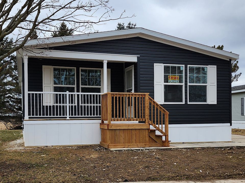 1st image of 900 W Columbia St #251