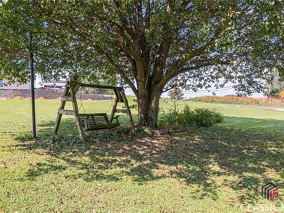 5th image of 928 Sweetgum Martins Cha Road