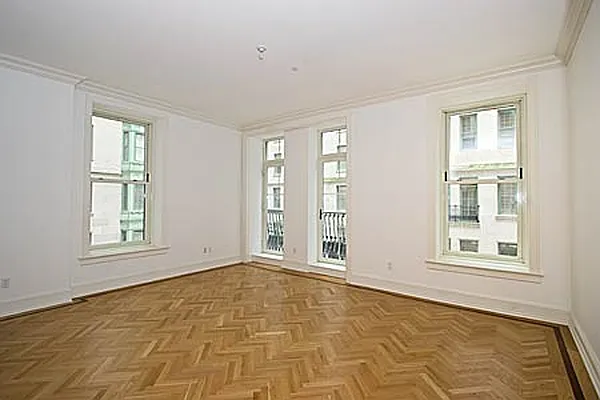 Sold by Trump International Realty | media 2