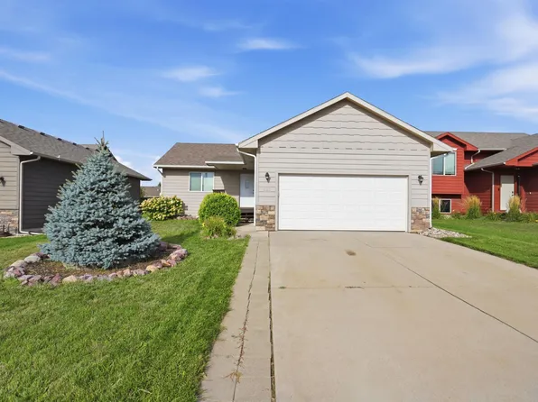 427 Lien Ave, Harrisburg, SD 57032