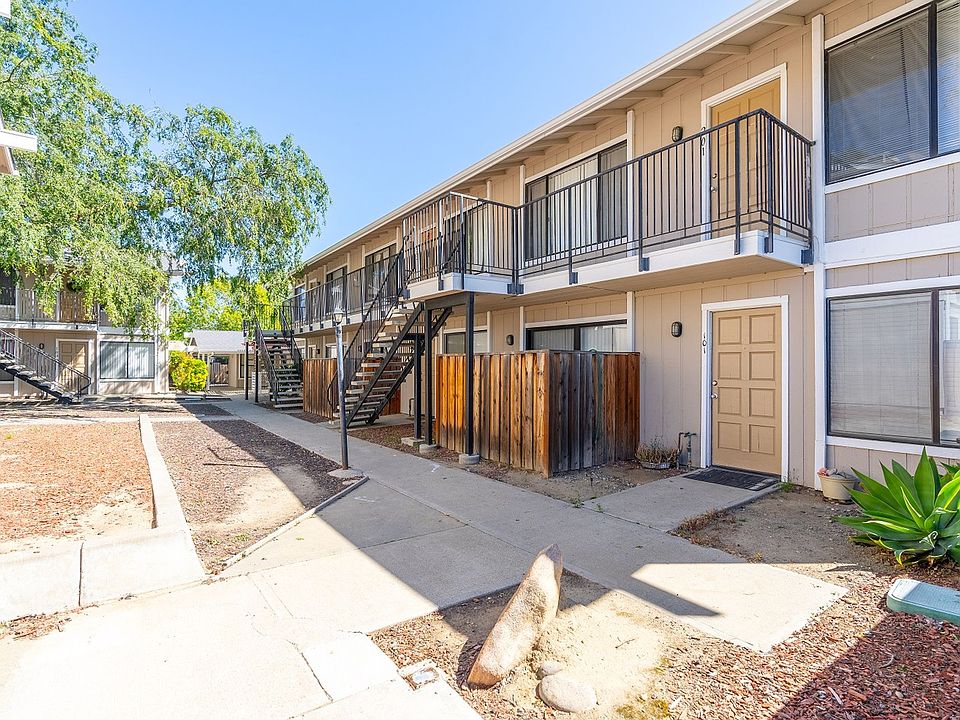 1st image of 654 Lucille Ave APT 101