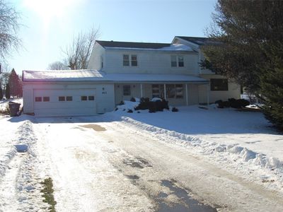 911 S Hill Rd, Erie, PA, 16509