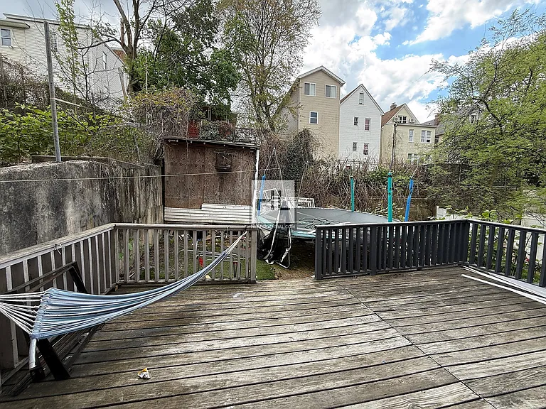 228 Benziger Ave #1 — Photo 3