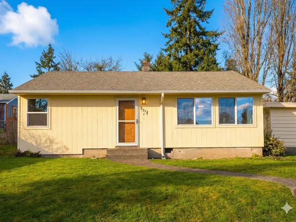 816 SW 104th St, Seattle, WA 98146