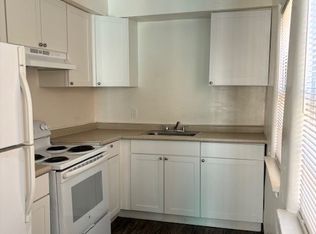 480 W Orange Ave APT 9, El Centro, CA 92243