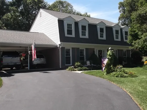 9535 Whitecedar Ct, Vienna, VA 22181