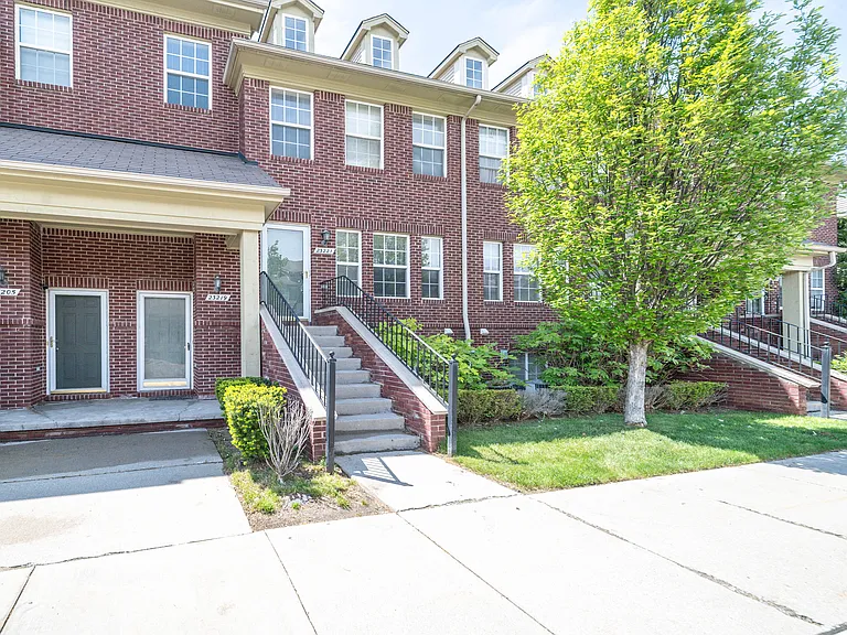 23221 Cornerstone Village Dr — Photo 25
