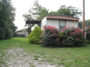 126 Woodland St, Livingston, TN 38570