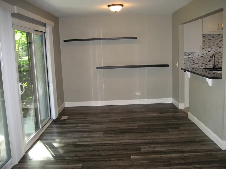 Scanlon Dr — Photo 3
