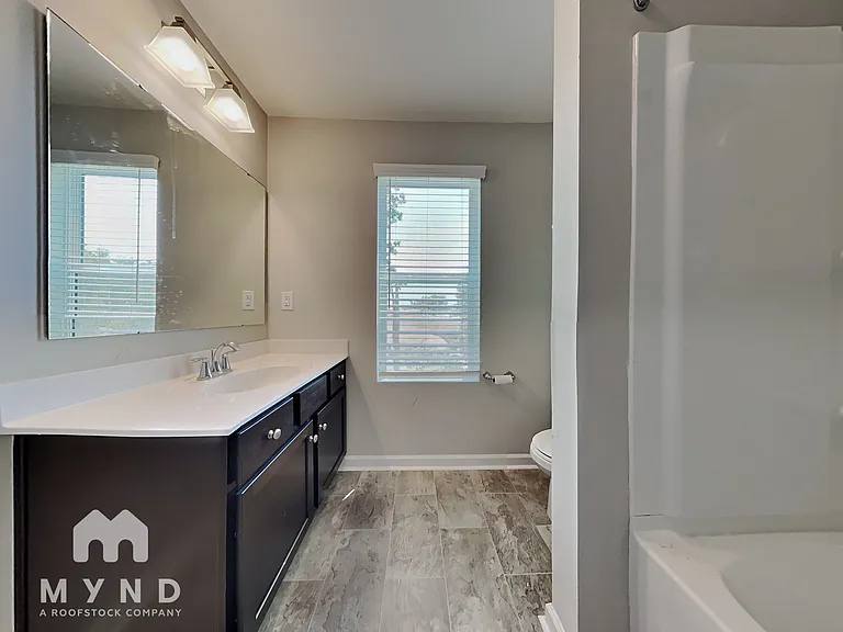 8645 River Ridge Dr — Photo 15