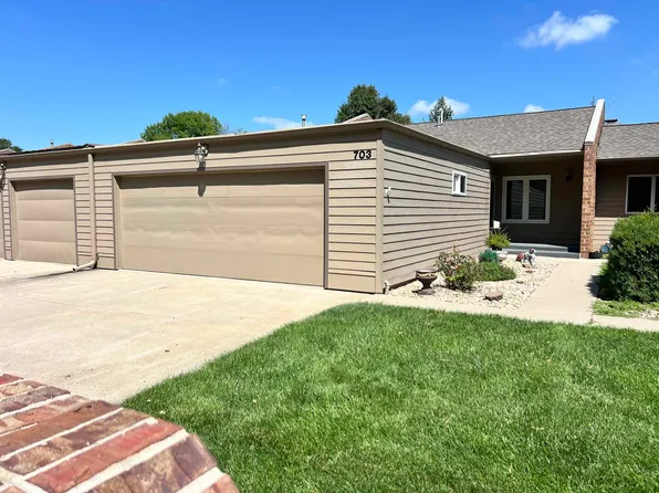 703 Hespe Dr, Norfolk, NE 68701