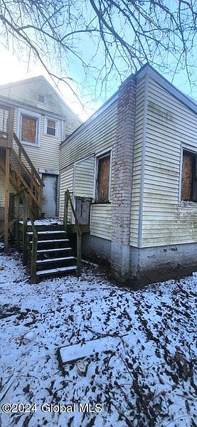 5th image of 621 2nd Street