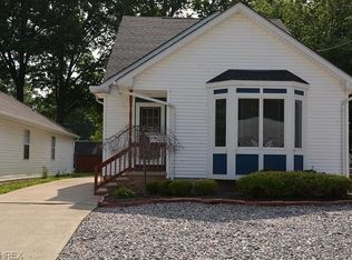 131 Sunset Rd, Avon Lake, OH 44012