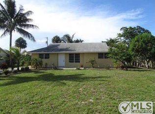 4915 Club Rd, Haverhill, FL 33415