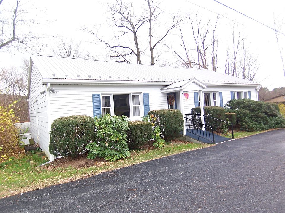 1st image of 2859 Woodward Ave